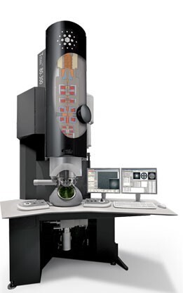 Transmission electron microscope